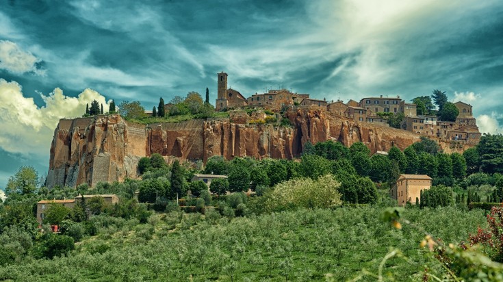 La cathédrale d’Orvieto et sa façade ornée de mosaïques
